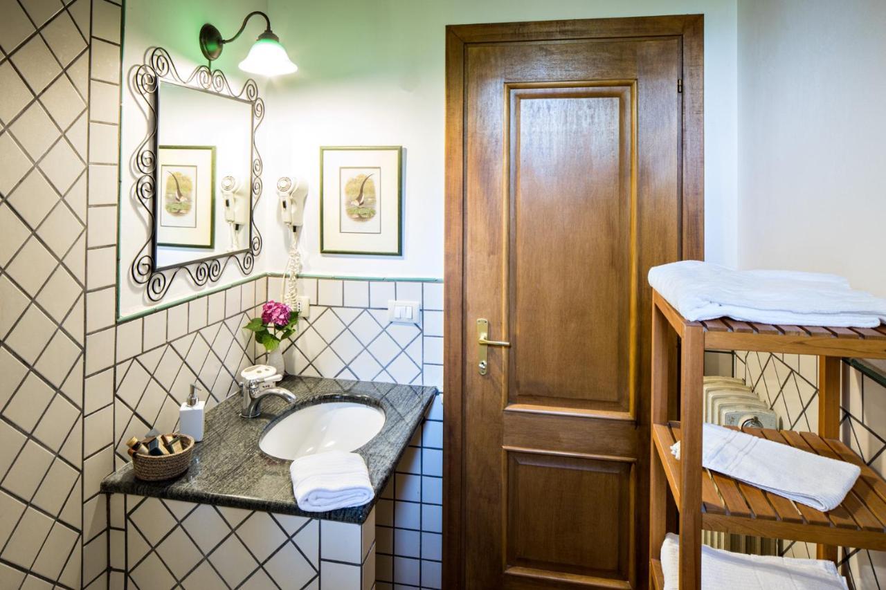 נולה B&B Relais Castelciala מראה חיצוני תמונה