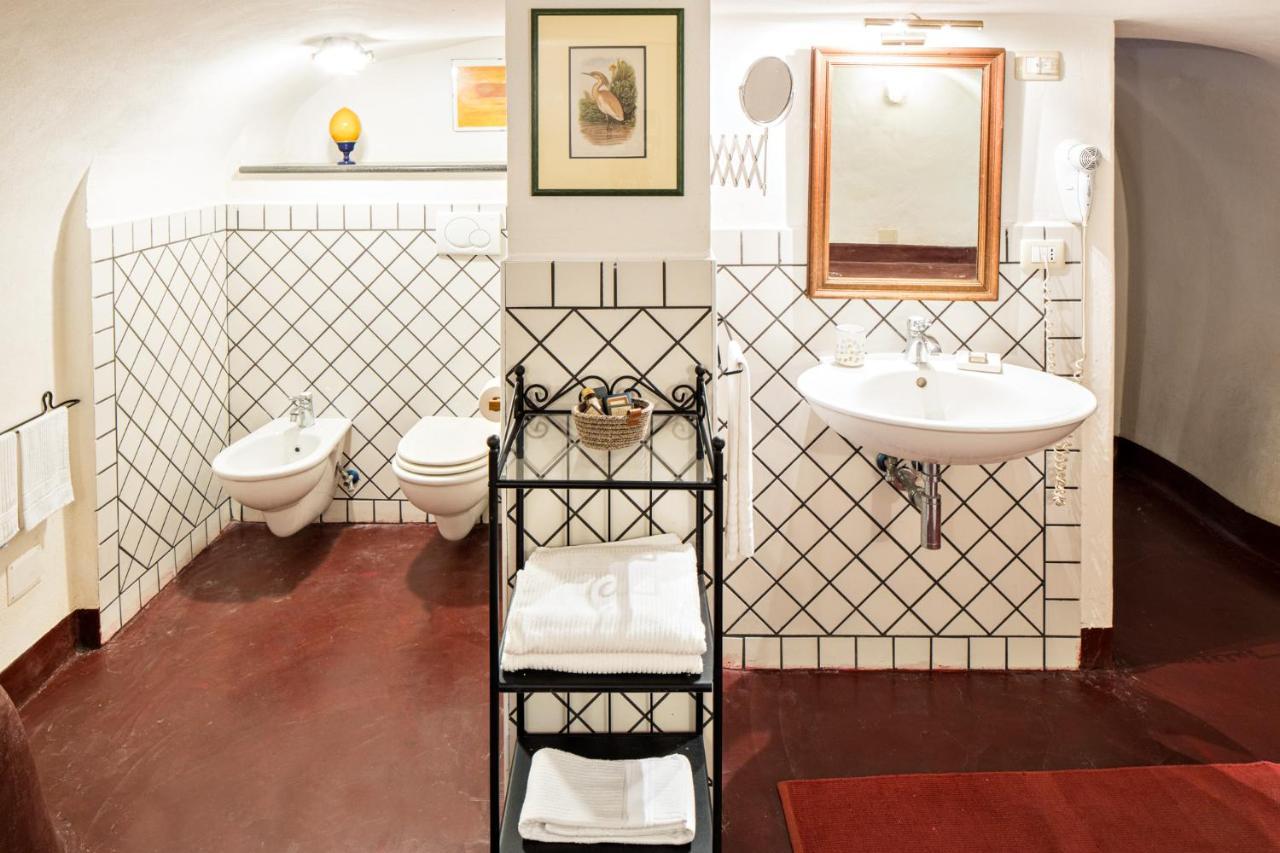 נולה B&B Relais Castelciala מראה חיצוני תמונה